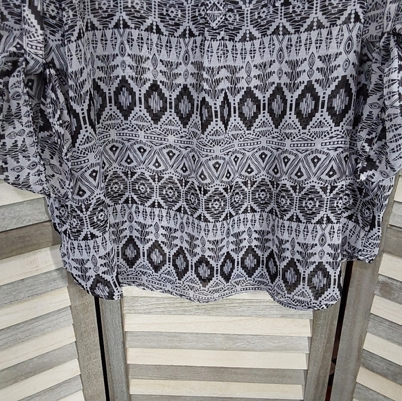 Aztec Tribal Print Sheer Blouse | Mix & Co. | 2X - Picture 5 of 6